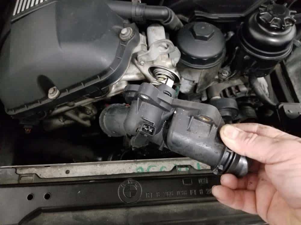 See DF214 repair manual
